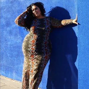 Fashion Nova Curve snakeskin maxi dress - 2xl